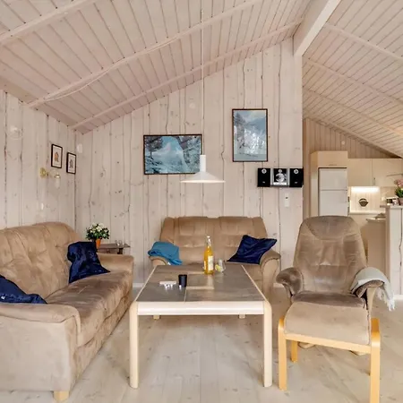 Cozy In Lyngså Near Feriehus